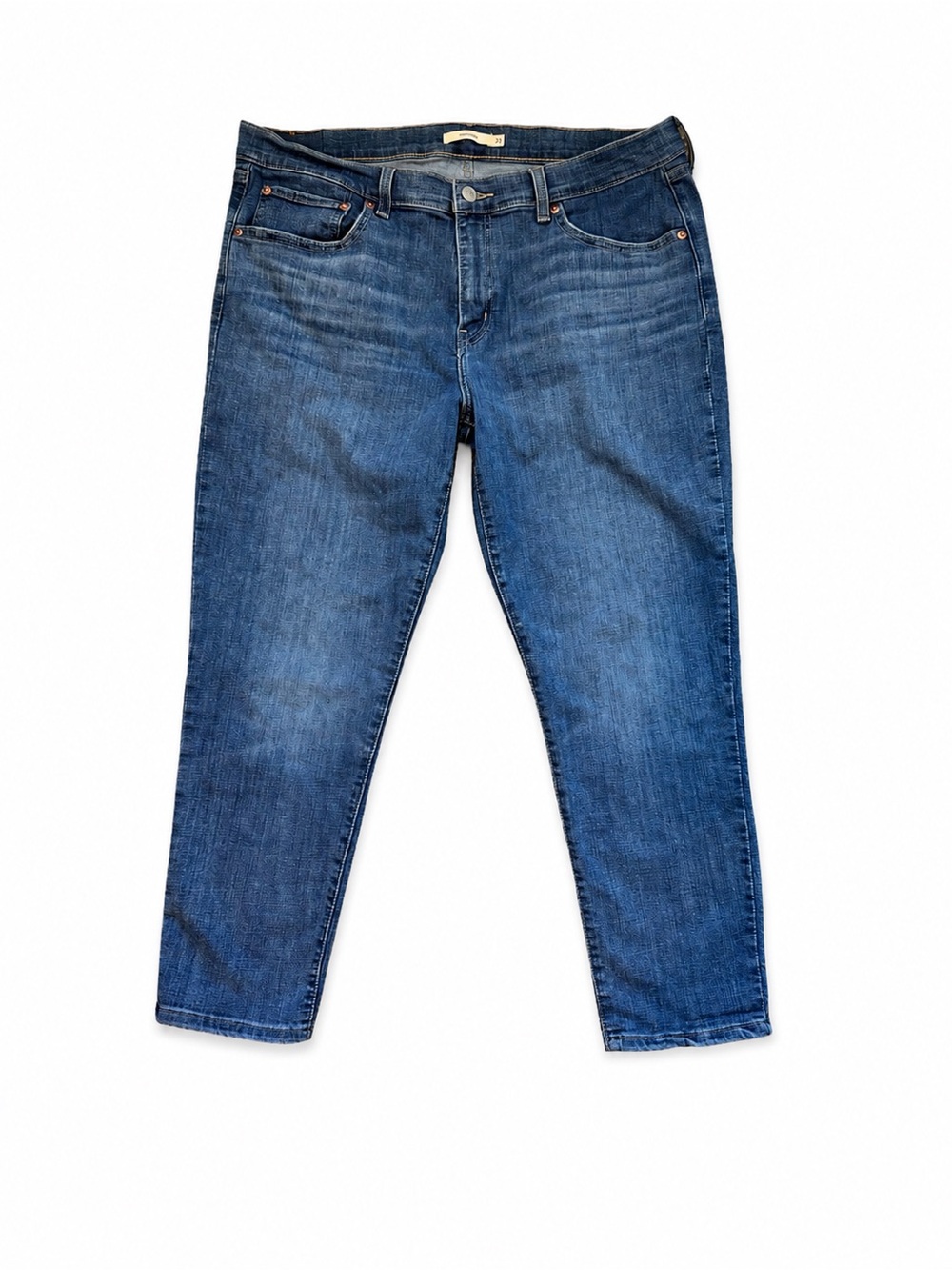 Levi’s Women’s Boyfriend Jeans Size 33 Medium Wash Relaxed Fit Cropped Denim
